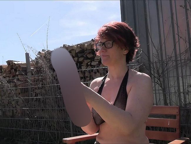 pop* Sylvie Porno Video: Der Riesendil*o aus der Toykiste