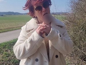 pop* Sylvie Porno Video: Frühling is coming