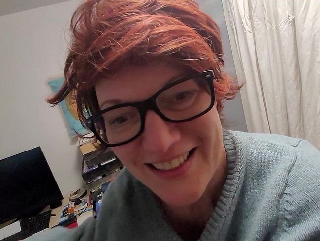 pop* Sylvie Porno Video: Spontan noch schnell gefi**t